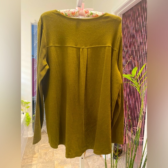 JOAN VASS OLIVE LONG SLEEVE TOP - Picture 3 of 5